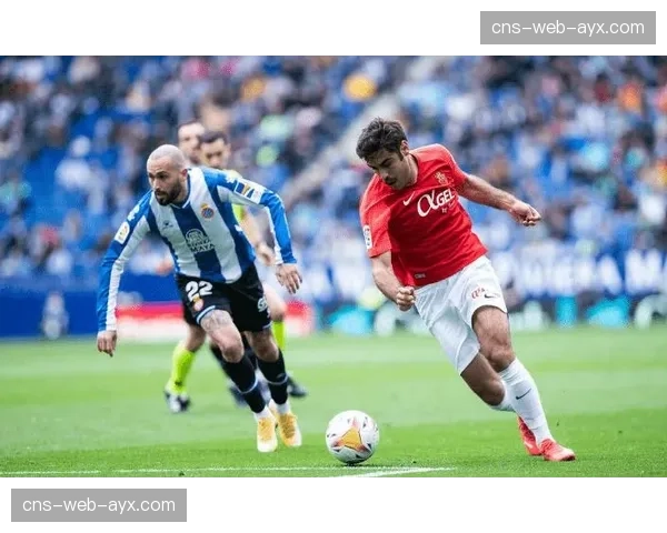 数据复盘:沧州雄狮全队跑动距离创赛季新高,但防守三区触球占比过大。 数据复盘:沧州雄狮全队跑动距离创赛季新高,但防守三区触球占比过大。